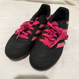 Adidas girls cleats pink and black size 2